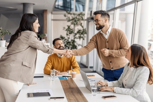 上海九岩企业管理咨询公司专注企业战略与运营提升